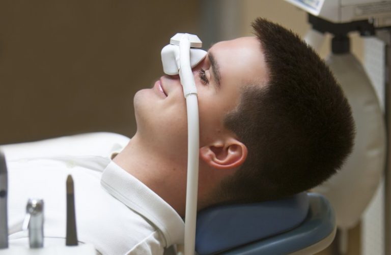 Oral Sedation vs Nitrous Oxide Sedation Dr. Bobby J. Carmen